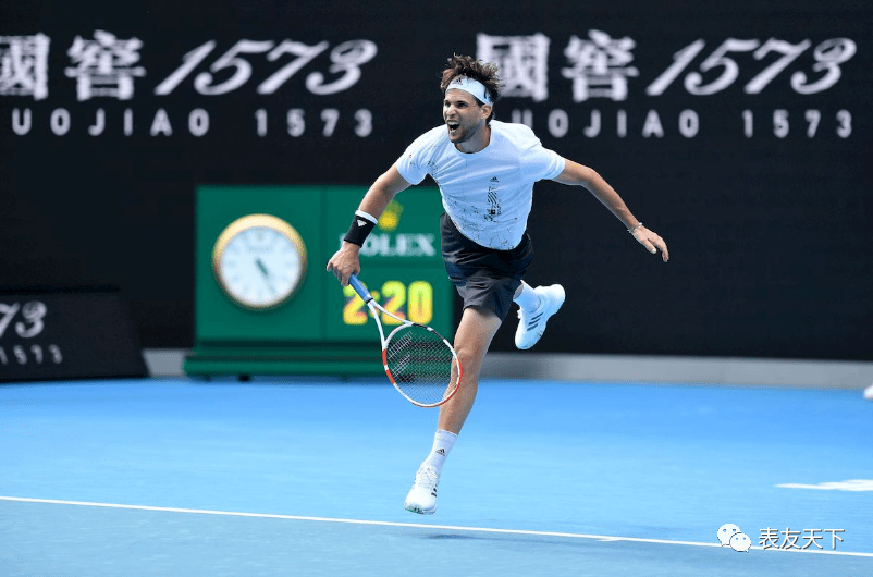 而其中一个 而其中一个